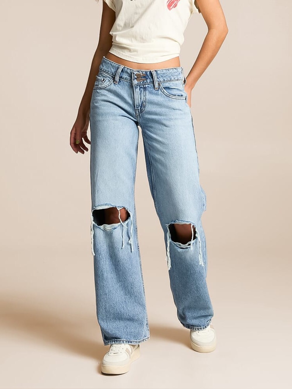 New w/Tags Women’s Levi’s Distressed “Superlow Loose” Jeans, Size 28x32 - Picture 8 of 8
